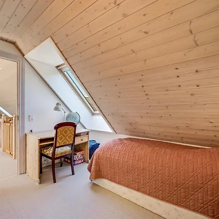 Quirina - 6km From The Sea By Interhome