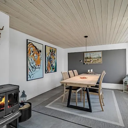 Quirina - 6km From The Sea By Interhome Ulfborg