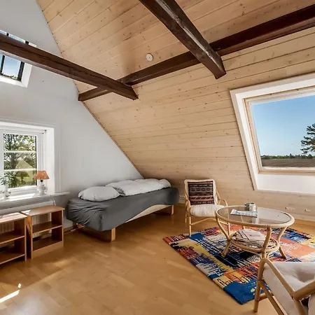 Quirina - 6km From The Sea By Interhome Vakantiehuis